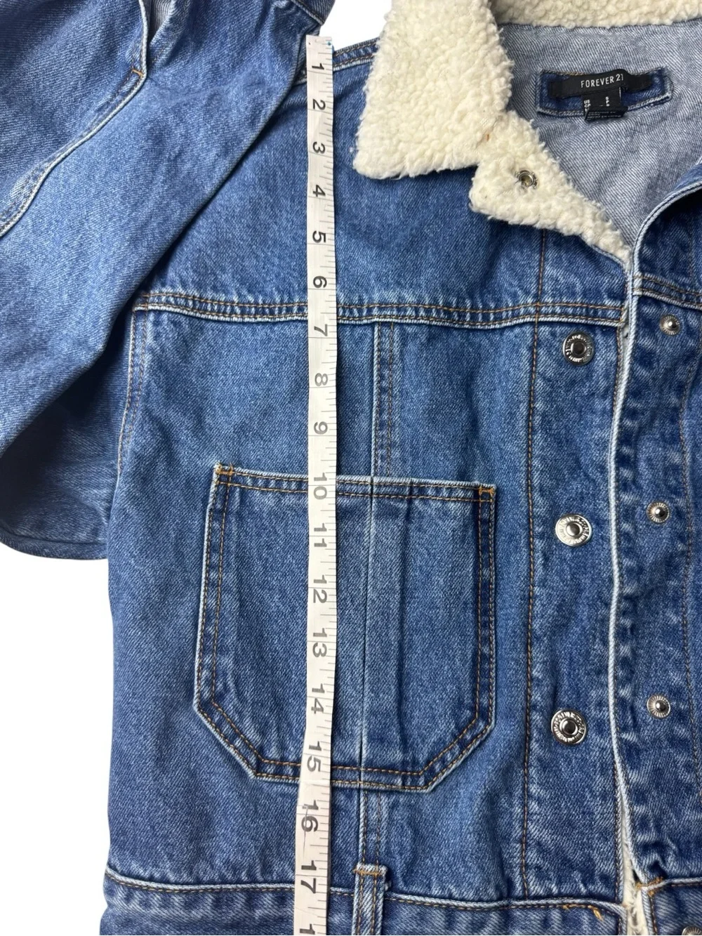 FOREVER 21 Denim Sherpa-Lined Jacket in Blue and Cream Sz S - Picture 4 of 9